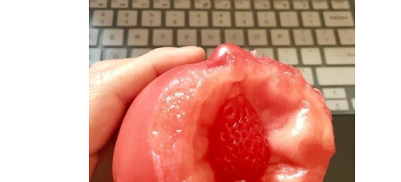 西红柿里吃出草莓 这可能是个假西红柿 4