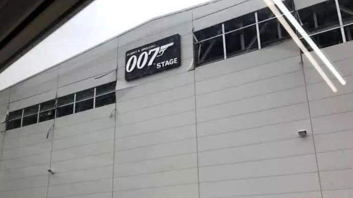 007片场爆炸原因怎么回事 2