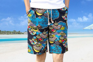 夏季旅游必备服 男生沙滩短裤搭配