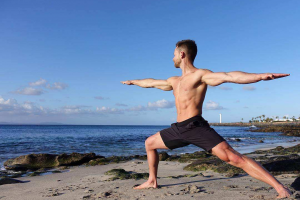 男人练瑜伽的好处 男人适合不适合练习瑜伽