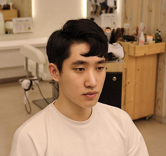 韩版男生发型图片 好看的男生发型清爽又帅气 16