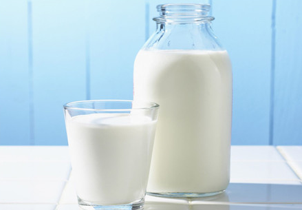 什么时候喝牛奶最减肥 牛奶减肥法有用吗 1