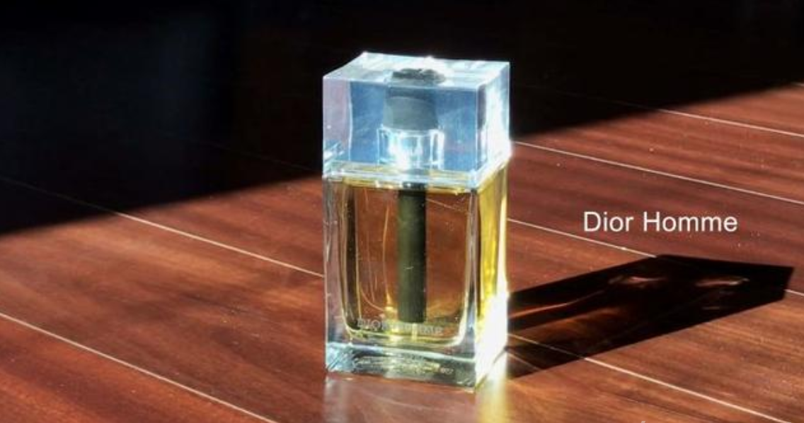 哪种香水淡淡的比较好闻 公认最好闻的香水 2