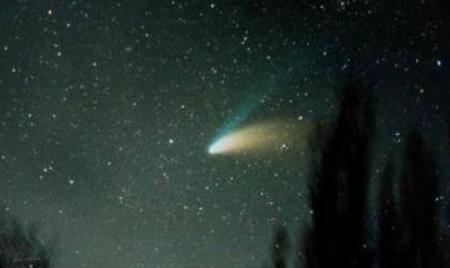 哈雷彗星多少年回归一次 下次出现在哪年 2
