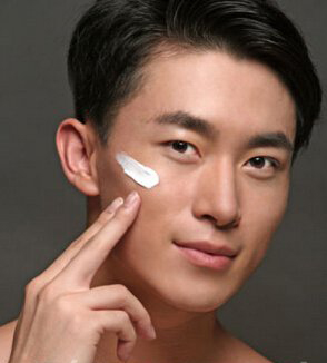 男人敏感肌肤用什么护肤品 敏感肌肤的最好护肤选择 2